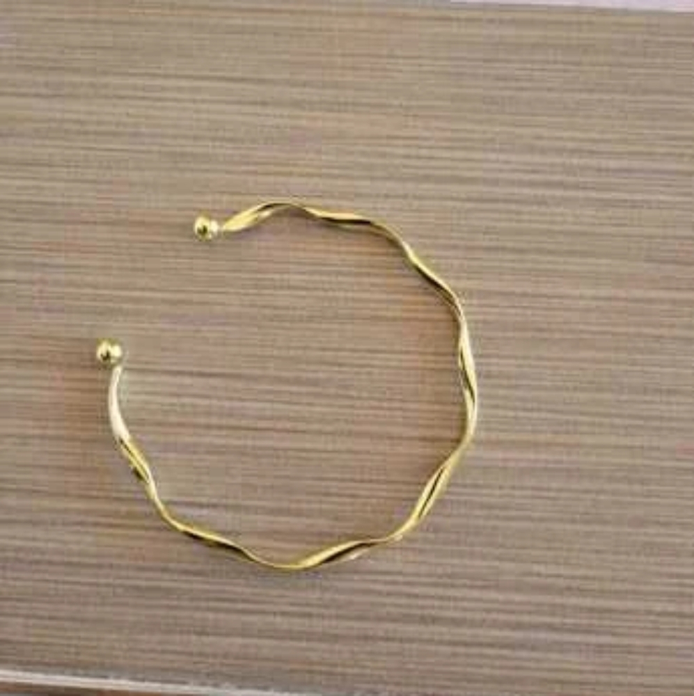 Adjustable Gold Cuff Bangle - Picture 3 of 5